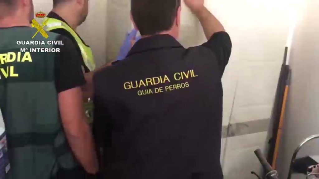 La Guardia Civil Desarticula En La Vega Baja Una Organizaci N Que