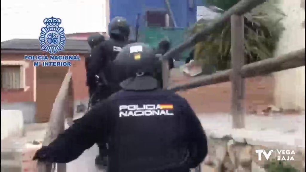 La Policía Nacional Desmantela Puntos De Venta De Droga En El Barrio Capuchinos Televisión 2454