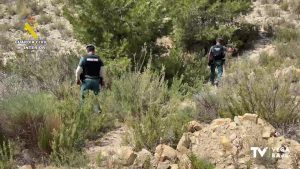 La Unidad de Seguridad Ciudadana de la Comandancia de la Guardia Civil desplazada desde Torrevieja encuentra dos cadáveres en Jijona