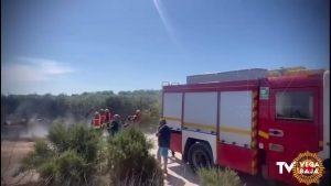 Policía Local, Bomberos y Guardia Civil intervienen en un incendio en la Partida de la Cañada Larga